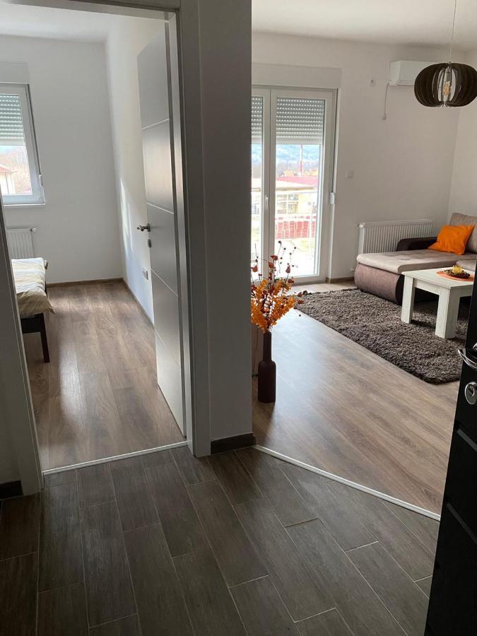 Apartmani Milic Banja Koviljača Kültér fotó