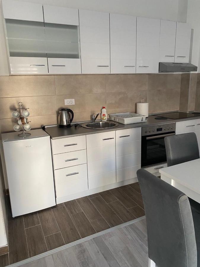 Apartmani Milic Banja Koviljača Kültér fotó