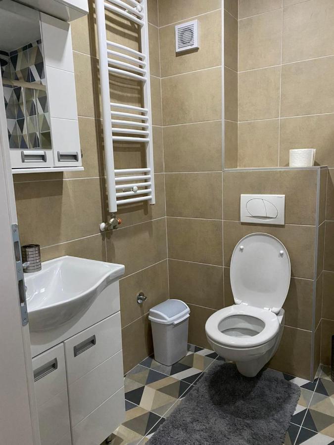 Apartmani Milic Banja Koviljača Kültér fotó