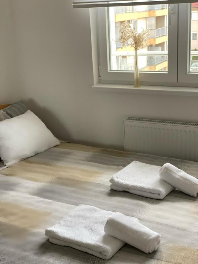 Apartmani Milic Banja Koviljača Kültér fotó